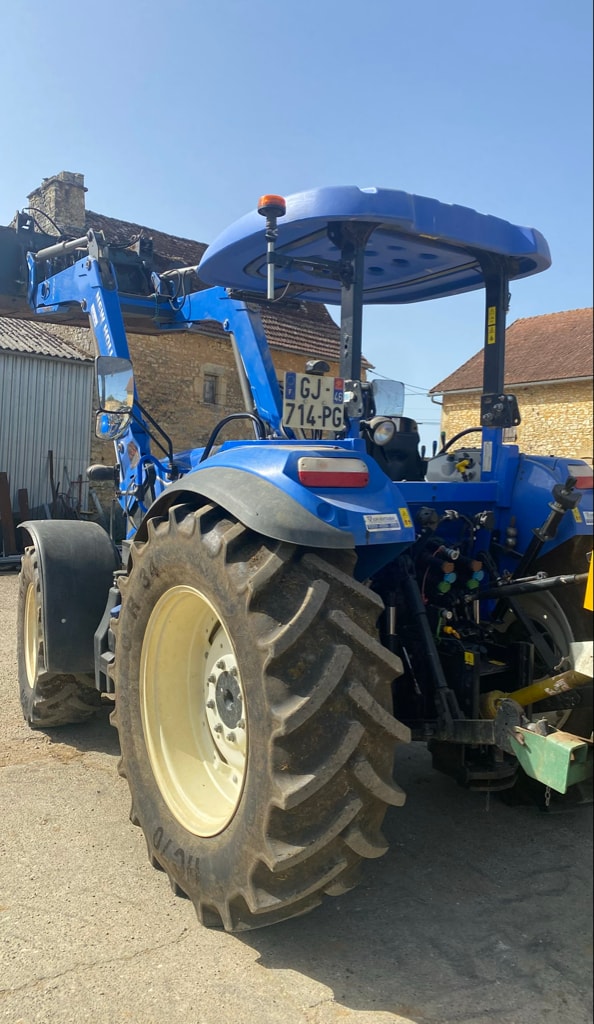Tracteur chargeur NEW HOLLAND T5.100 - photo slide 4
