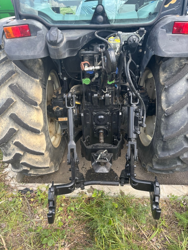 Tracteur NEW HOLLAND T4.90F - photo slide 9