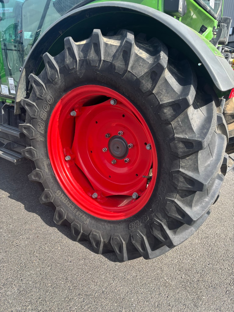 Tracteur FENDT 210F - photo slide 8