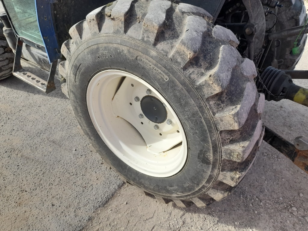 Tracteur ISEKI TG6400 - photo slide 10