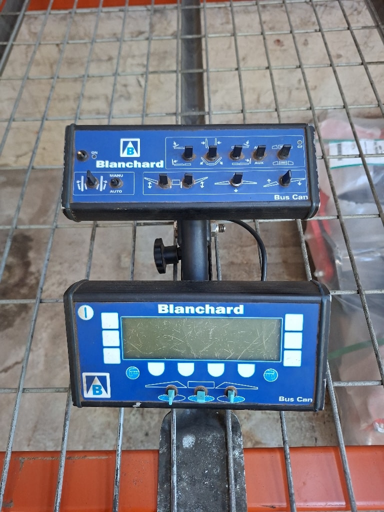 Pulverisateur BLANCHARD Grand Large 3200 - photo slide 11