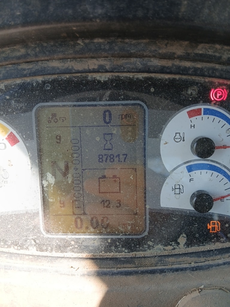 Tracteur chargeur NEW HOLLAND T5.105 - photo slide 13