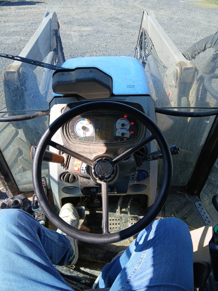 Tracteur chargeur NEW HOLLAND T5.105 - photo slide 16