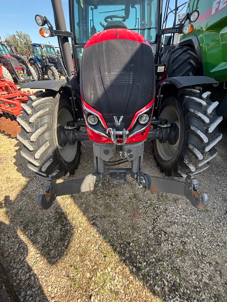 Tracteur VALTRA A95SH - photo slide 8