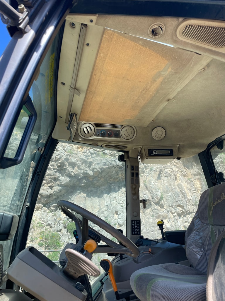 Tracteur chargeur JOHN DEERE 5100R - photo slide 9