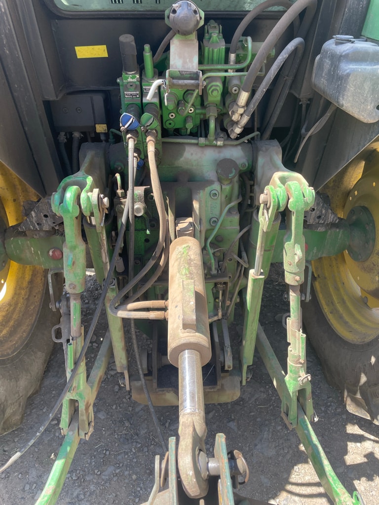 Tracteur chargeur JOHN DEERE 5100R - photo slide 6
