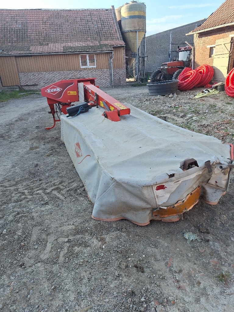 Faucheuse KUHN Gmd 3110 - photo slide 4