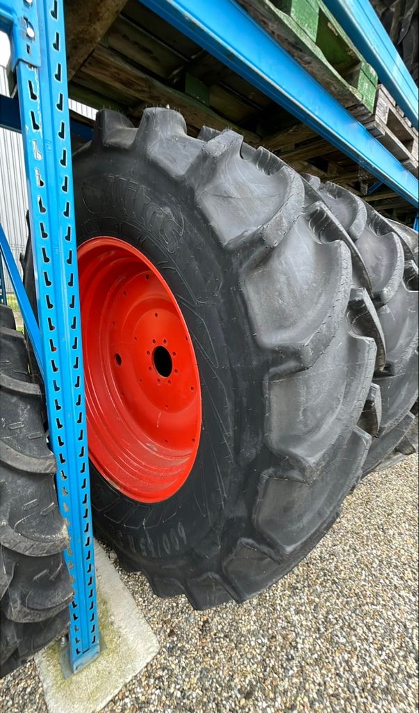Roues Mitas 600/65R38 - photo slide 2