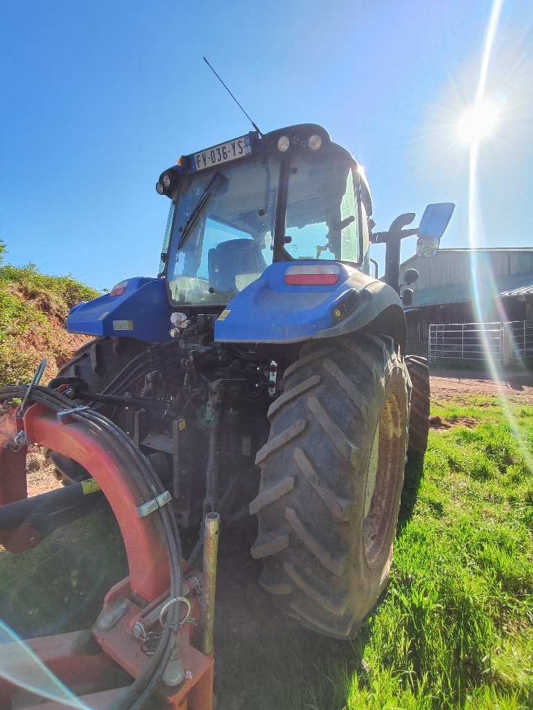 Tracteur NEW HOLLAND T5.100 Ec - photo slide 7