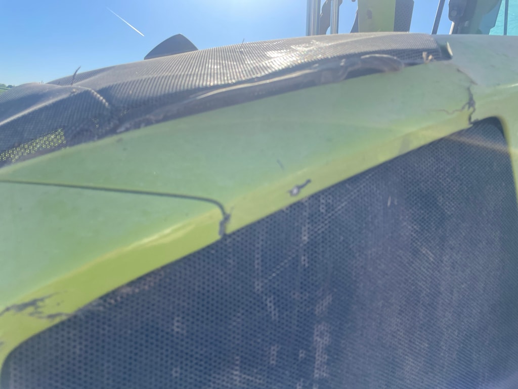 Tracteur chargeur CLAAS Arion 610 - photo slide 13