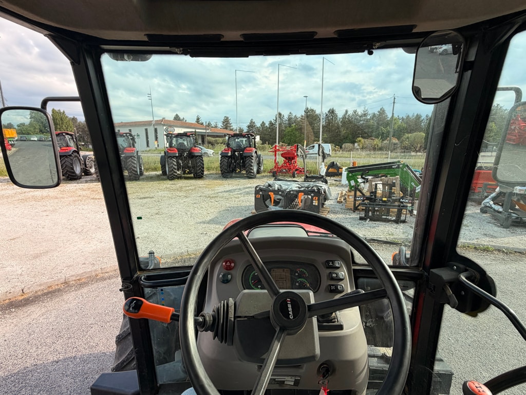 Tracteur CASE IH Farmal A 85 - photo slide 11