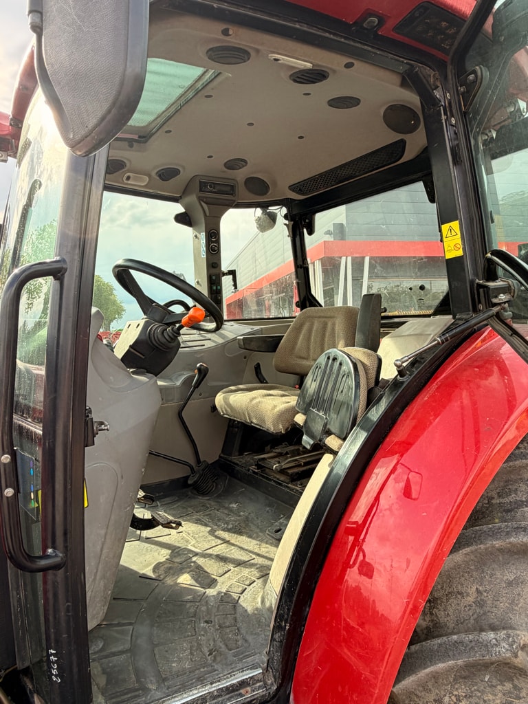 Tracteur CASE IH Farmal A 85 - photo slide 2