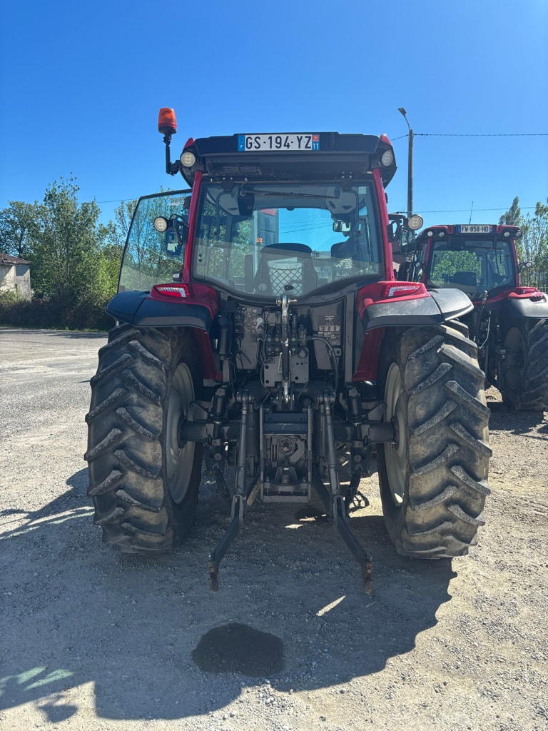 Tracteur VALTRA A115MH4 - photo slide 7
