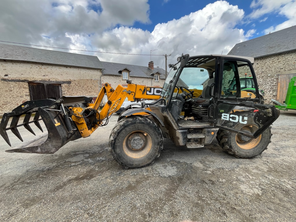 Telescopique JCB TELESCOPIC 531-70 AGRI SUPER - photo slide 1