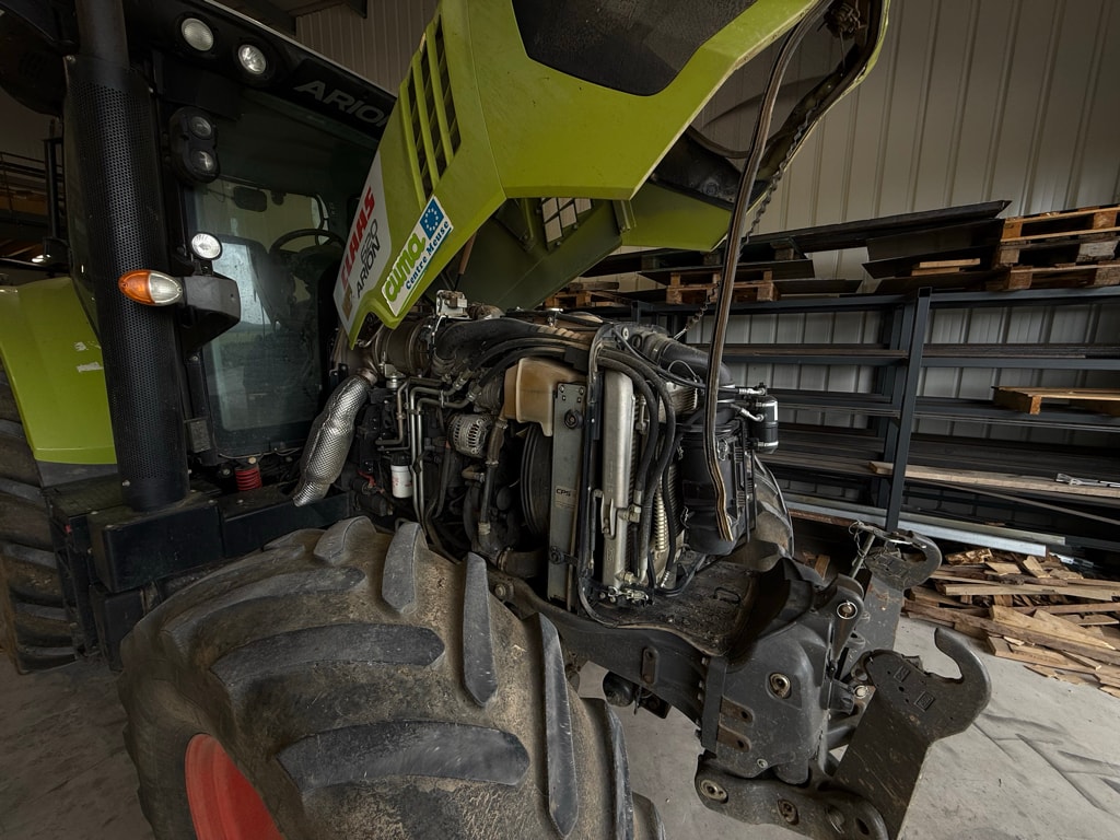 Tracteur CLAAS ARION 620 CIS - photo slide 7