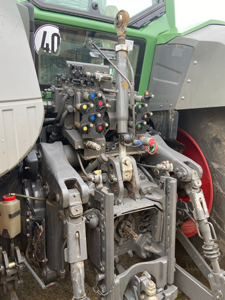 Tracteur FENDT 826 scr Profi + - photo slide 4