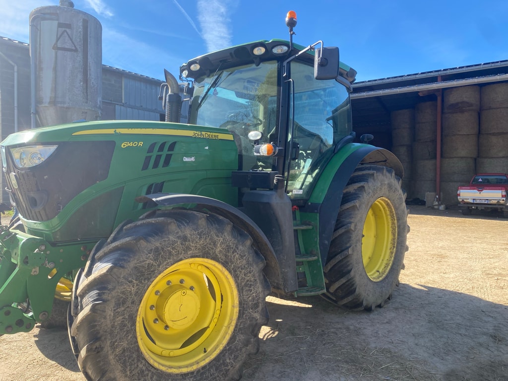Tracteur JOHN DEERE 6140 R - photo slide 2
