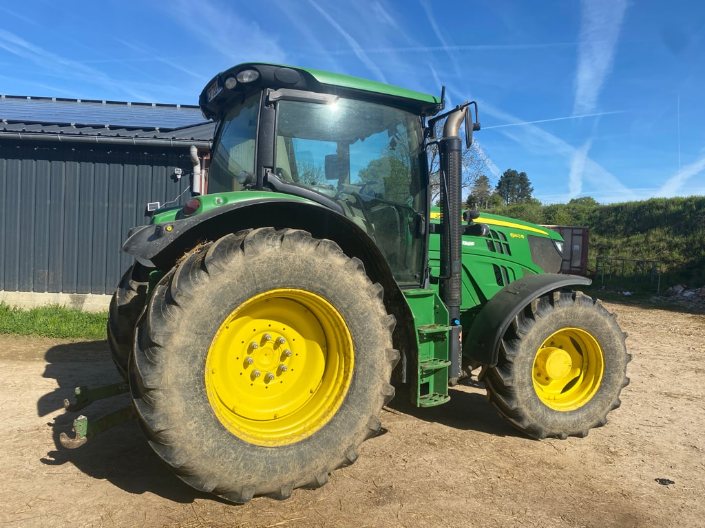 Tracteur JOHN DEERE 6140 R - photo slide 3
