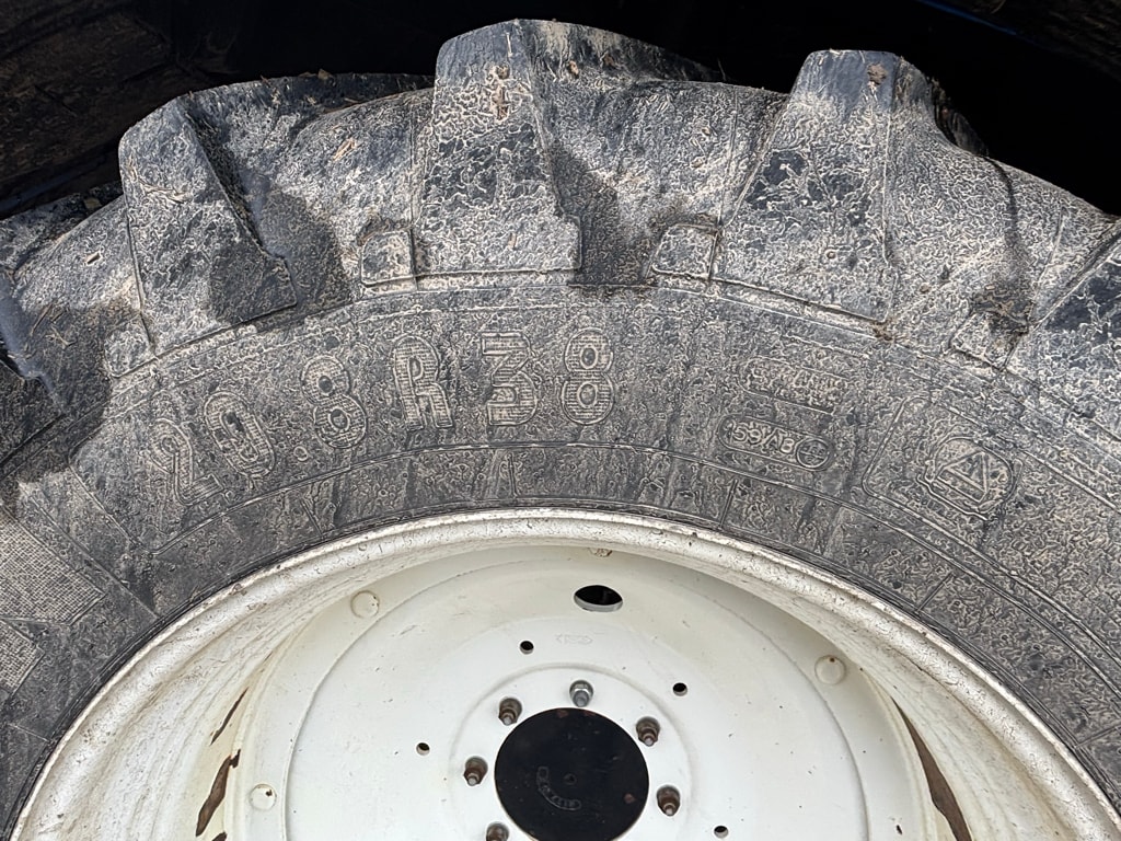 Tracteur chargeur NEW HOLLAND T6.165 - photo slide 6