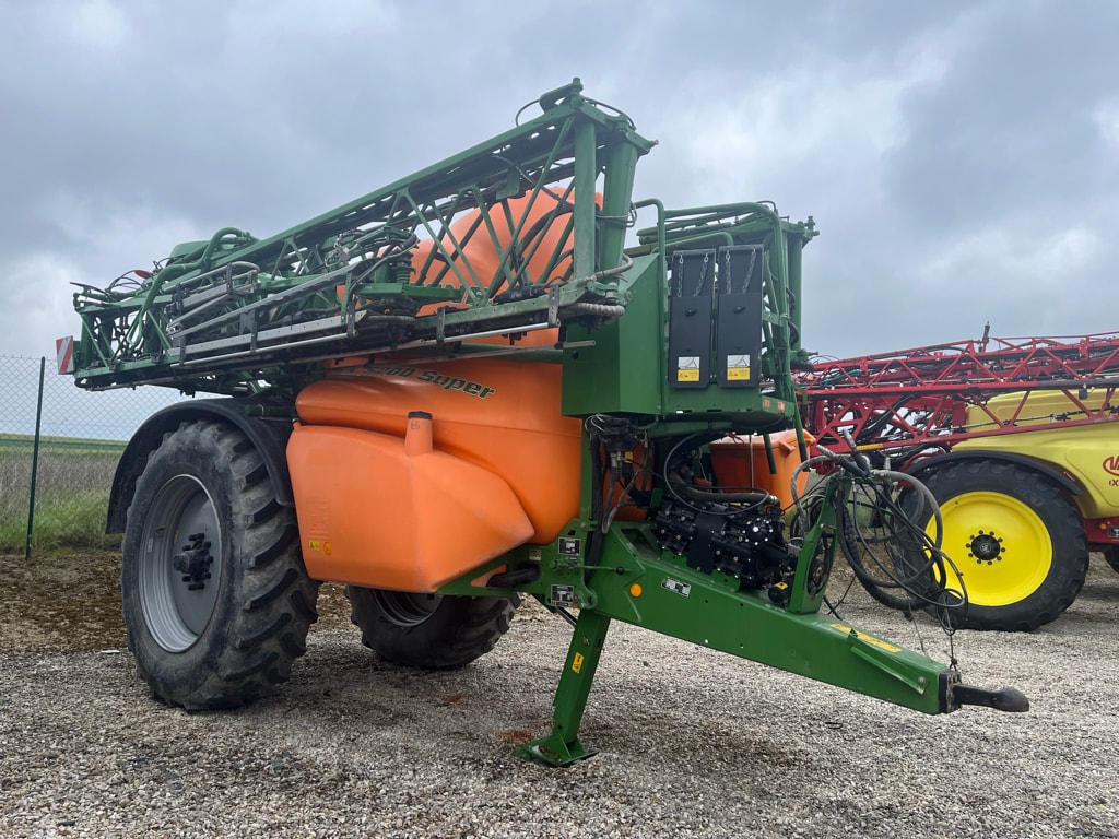 Pulverisateur AMAZONE UX 5200 - photo slide 2