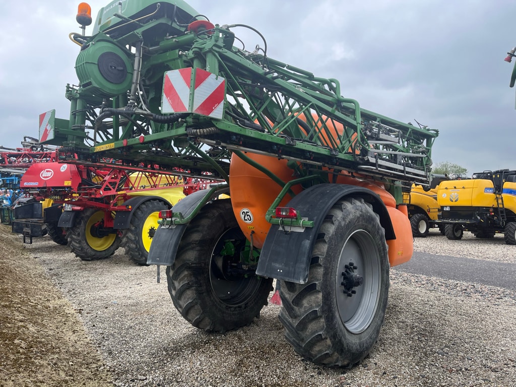 Pulverisateur AMAZONE UX 5200 - photo slide 3