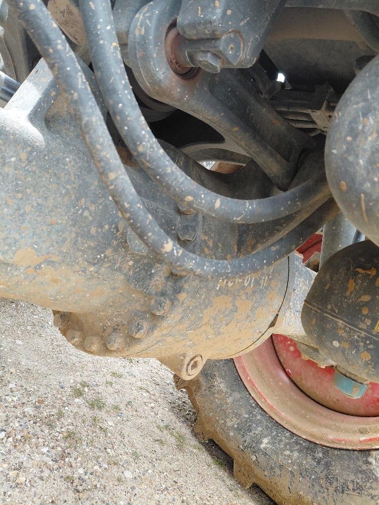 Tracteur MASSEY FERGUSON 7718S DYNA-6 ESSENTIAL - photo slide 9