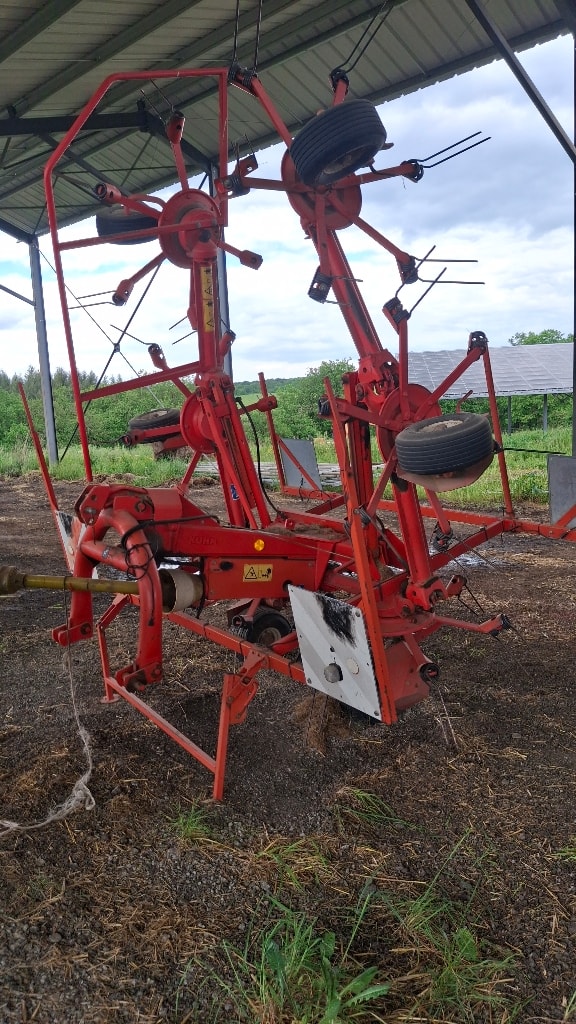 Faneuse KUHN Gf 6401 - photo slide 1