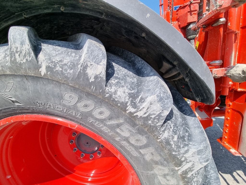 Tracteur FENDT 724 VARIO PROFI + - photo slide 6