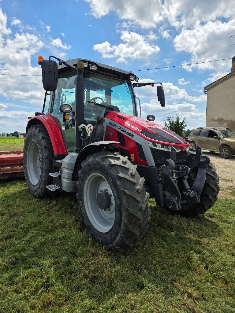 Tracteur chargeur MASSEY FERGUSON 5S125 DYNA 4 EFFICIENT - photo slide 2