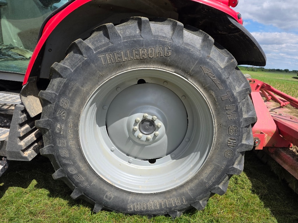 Tracteur chargeur MASSEY FERGUSON 5S125 DYNA 4 EFFICIENT - photo slide 15