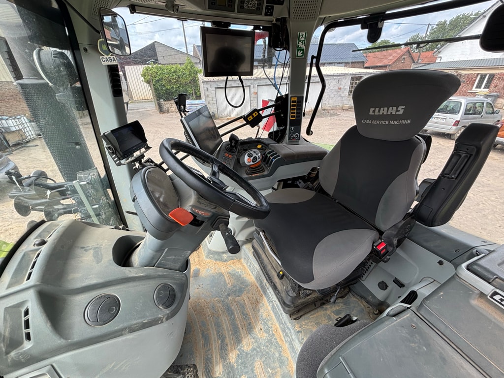 Tracteur CLAAS AXION 830 CMATIC - photo slide 12