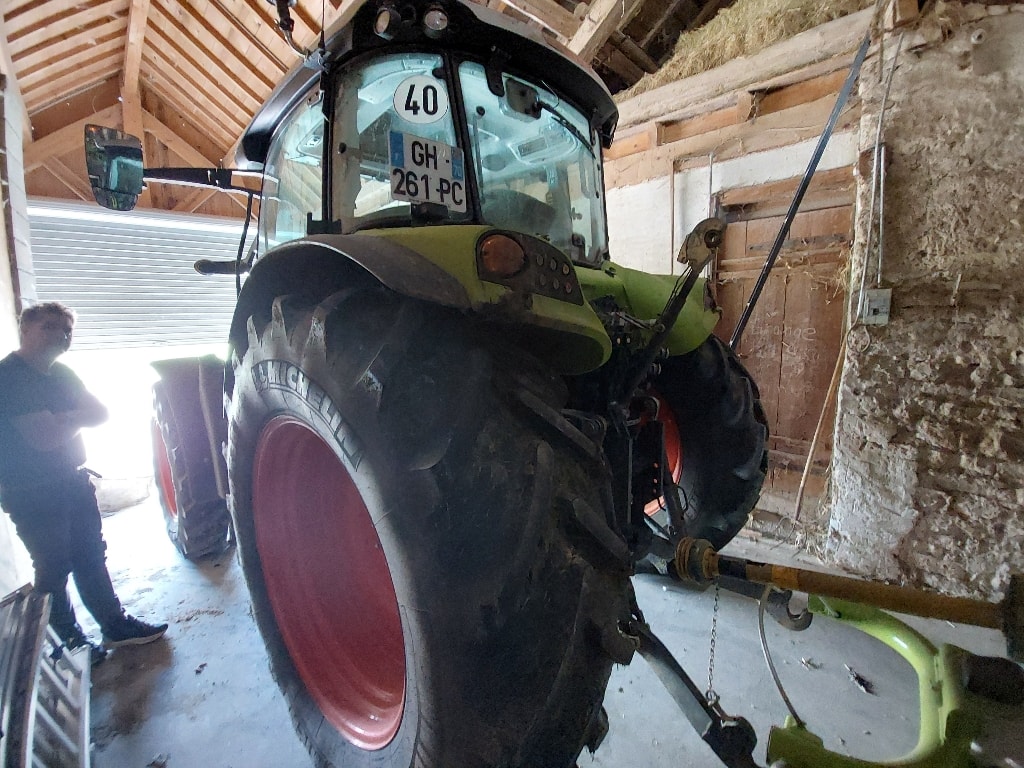 Tracteur CLAAS Arion 450 - photo slide 4