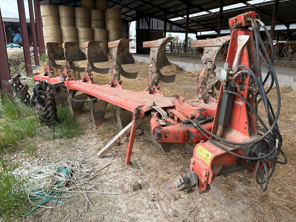 Charrue KUHN VARI-MASTER 151 6T (5E+1) - photo slide 1