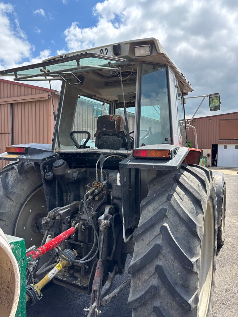 Tracteur MASSEY FERGUSON 3080 - photo slide 4