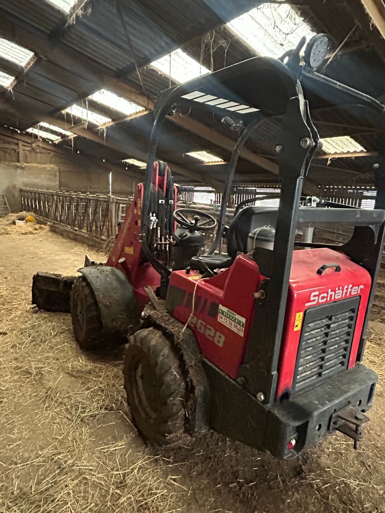 Valet de ferme SCHAEFFER 2628 - photo slide 3