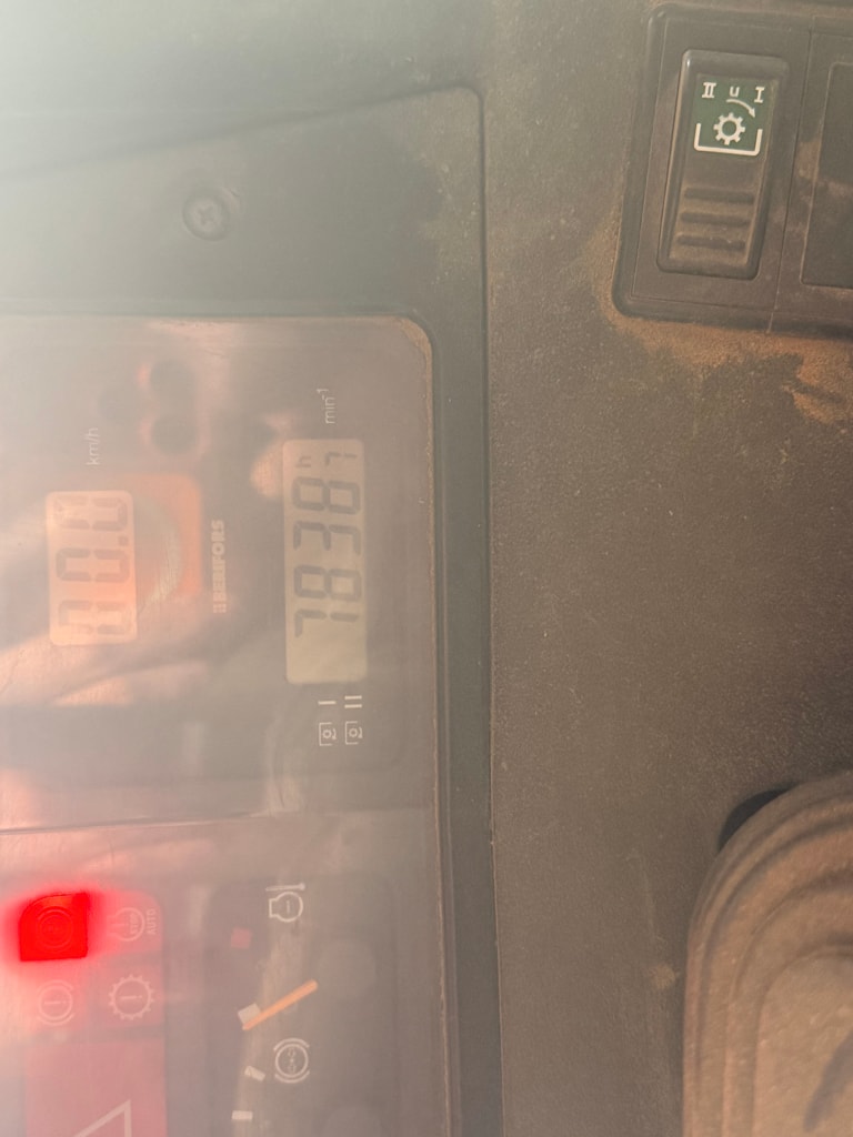 Tracteur CASE IH CVX 170 - photo slide 9