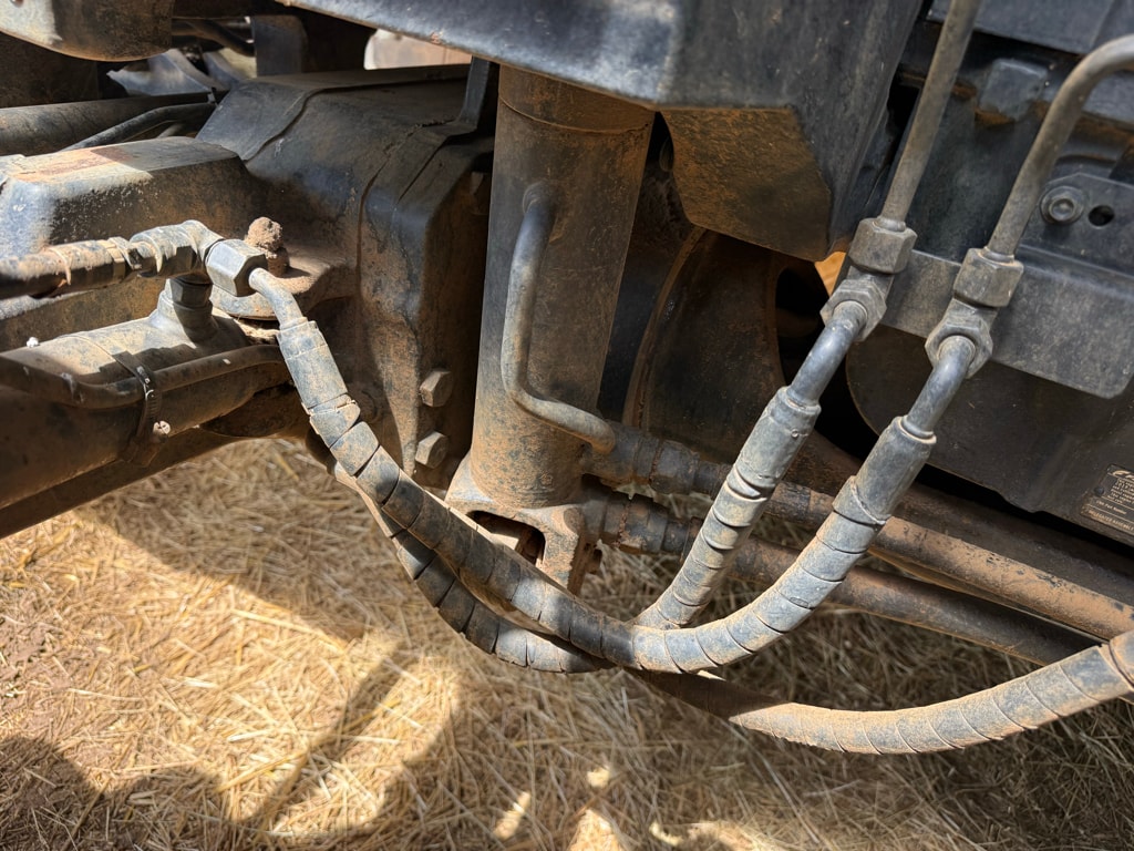 Tracteur NEW HOLLAND T6 145 Autocommand - photo slide 9