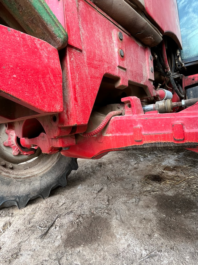 Tracteur MC CORMICK CX 85 - photo slide 9