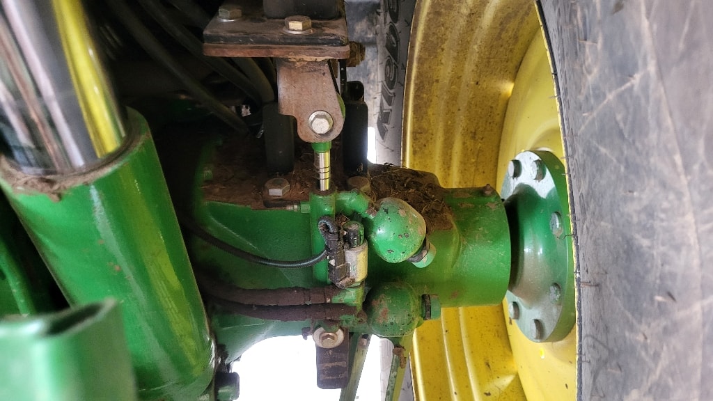 Tracteur JOHN DEERE 6150R - photo slide 6