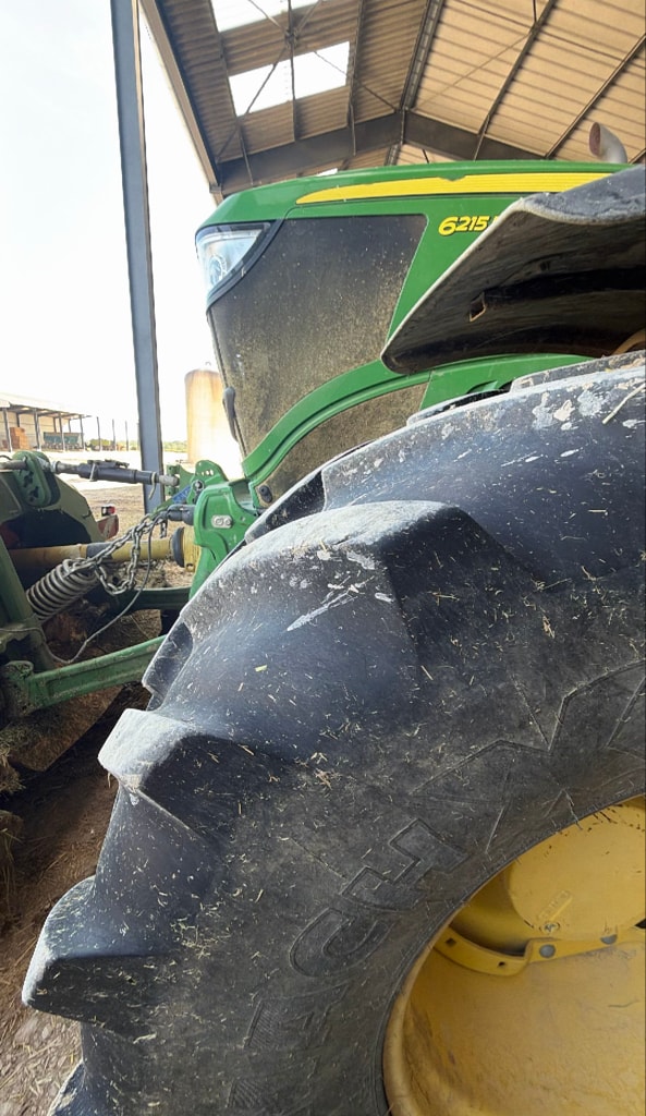 Tracteur JOHN DEERE 6215R - photo slide 7