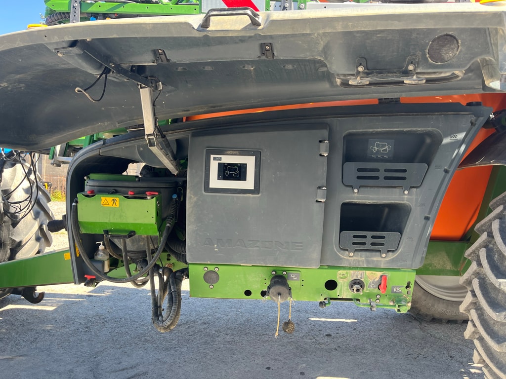 Pulverisateur AMAZONE UX 5201 - photo slide 11