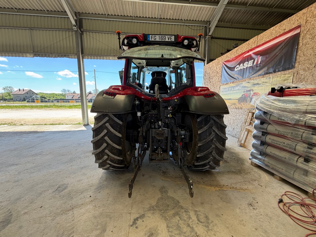 Tracteur chargeur VALTRA N104 - photo slide 3