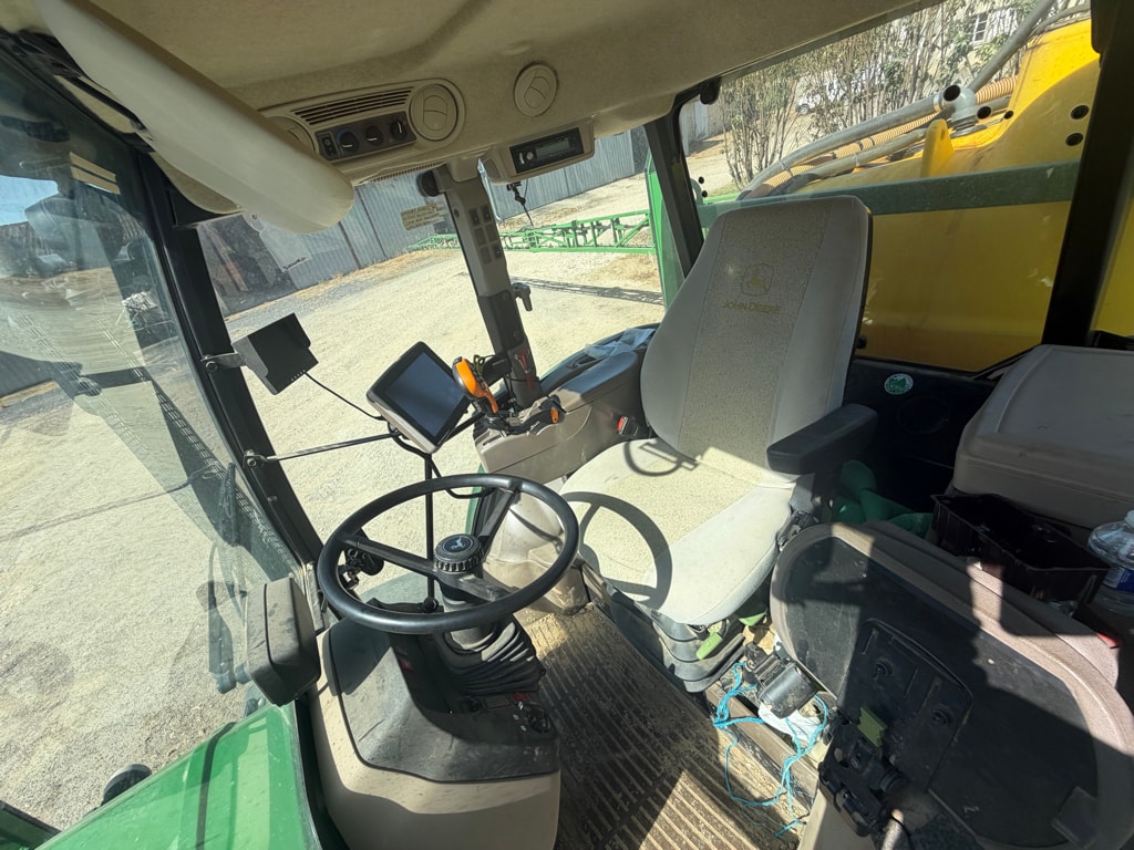 Pulverisateur automoteur JOHN DEERE 5430i - photo slide 24
