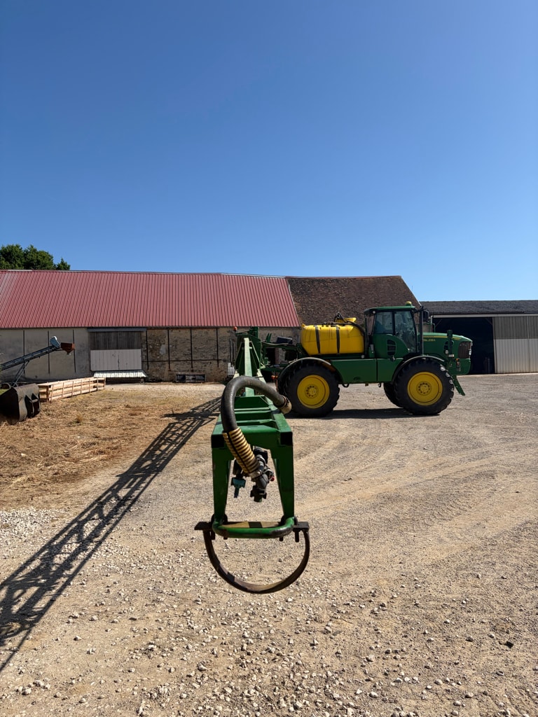 Pulverisateur automoteur JOHN DEERE 5430i - photo slide 17