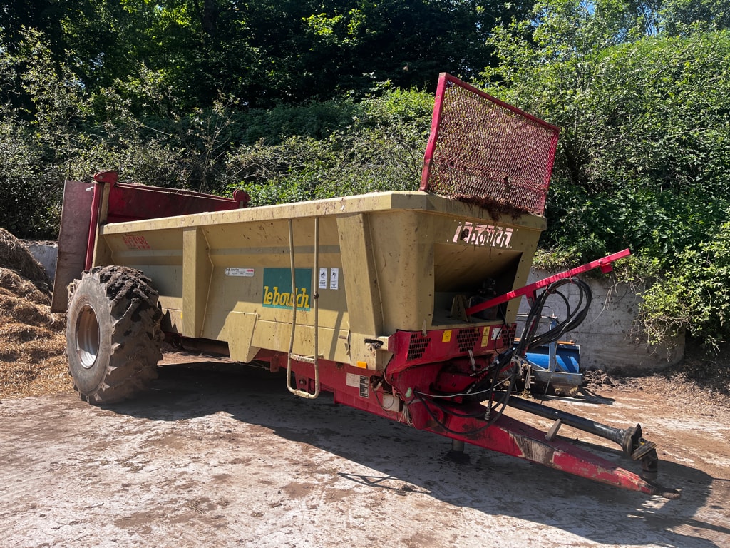 Epandeur fumier LEBOULCH HVS51S12 - photo slide 1