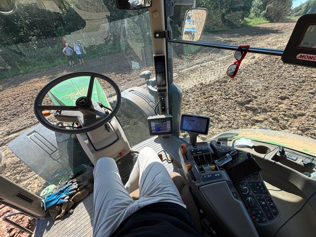 Tracteur JOHN DEERE 8360R - photo slide 11