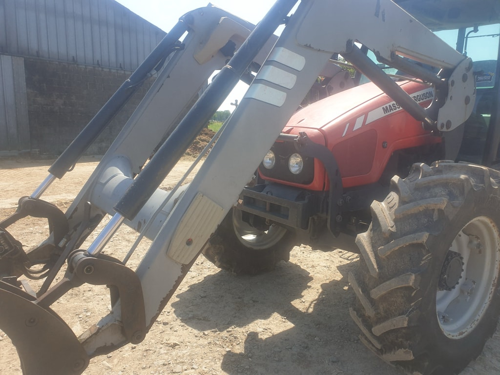 Tracteur MASSEY FERGUSON 5445 - photo slide 14