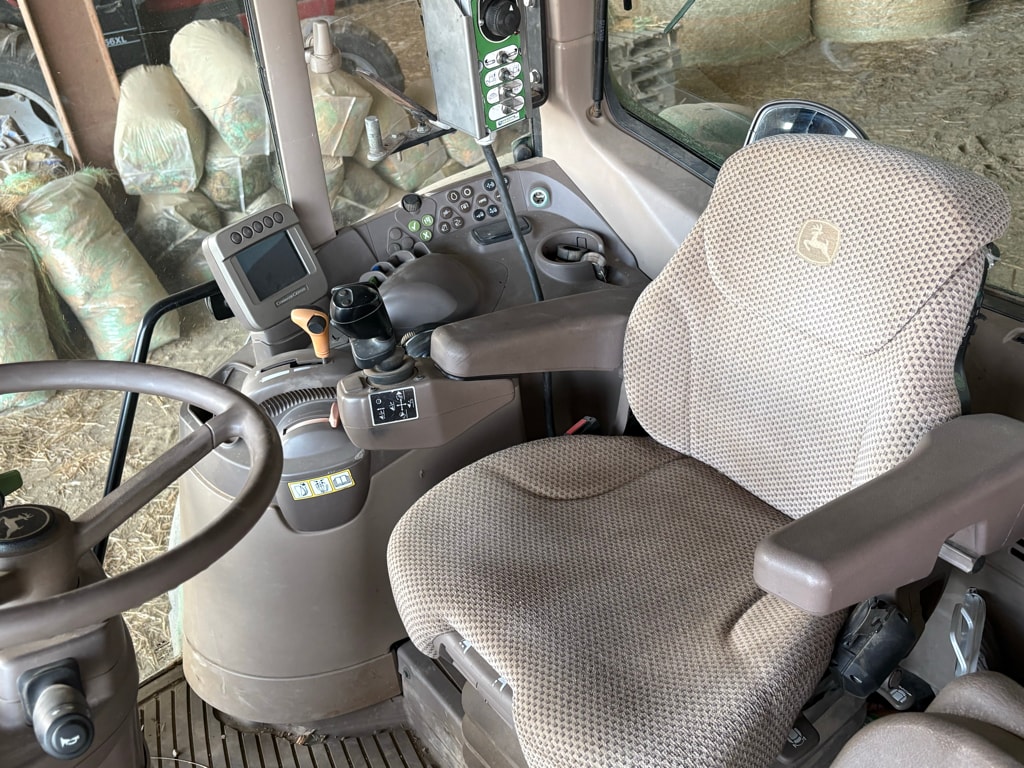 Tracteur JOHN DEERE 6830 PREMIUM - photo slide 12