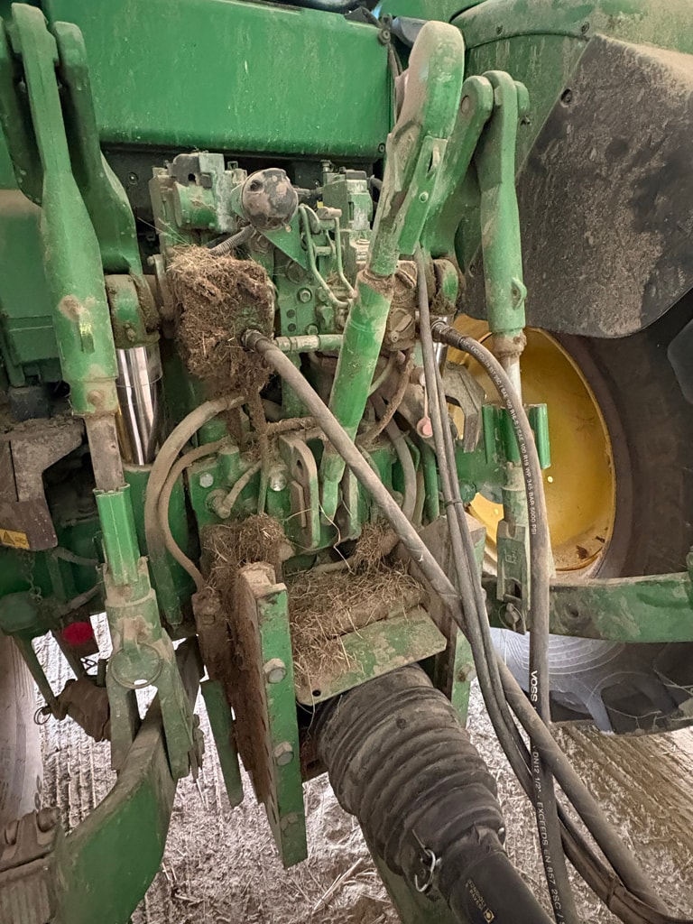 Tracteur JOHN DEERE 6830 PREMIUM - photo slide 10