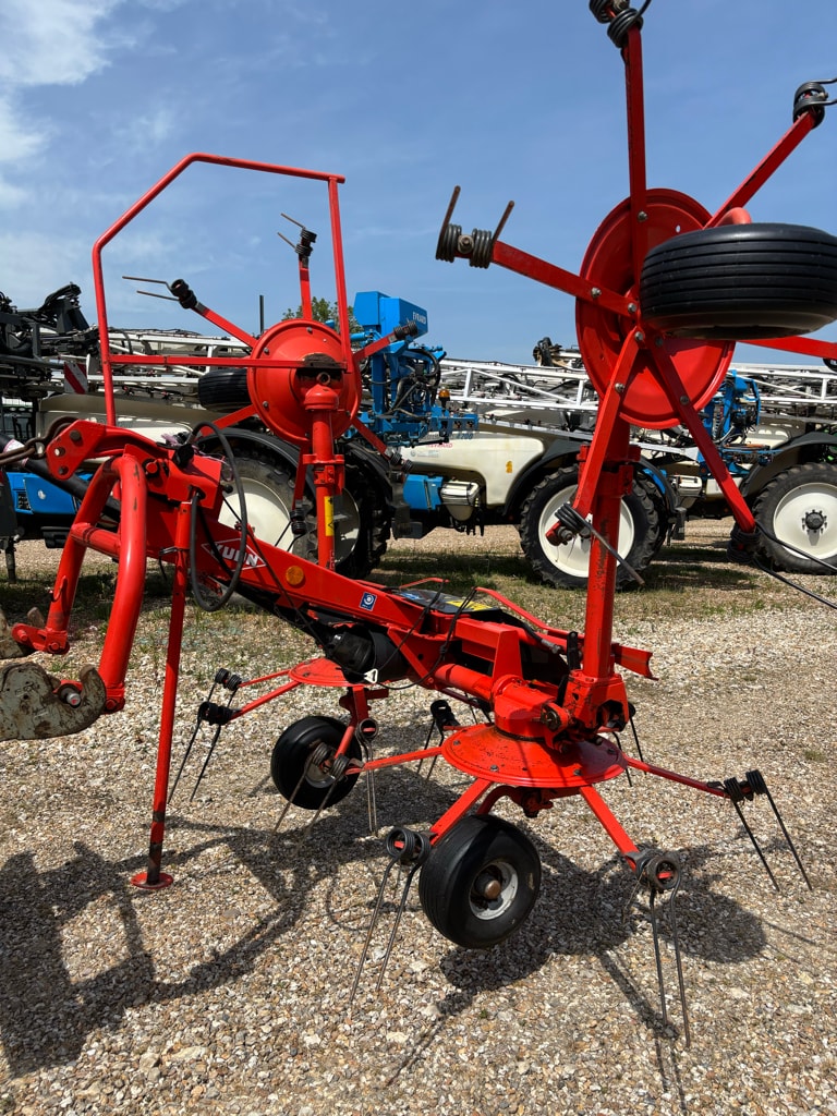 Faneuse KUHN GF 502 - photo slide 1